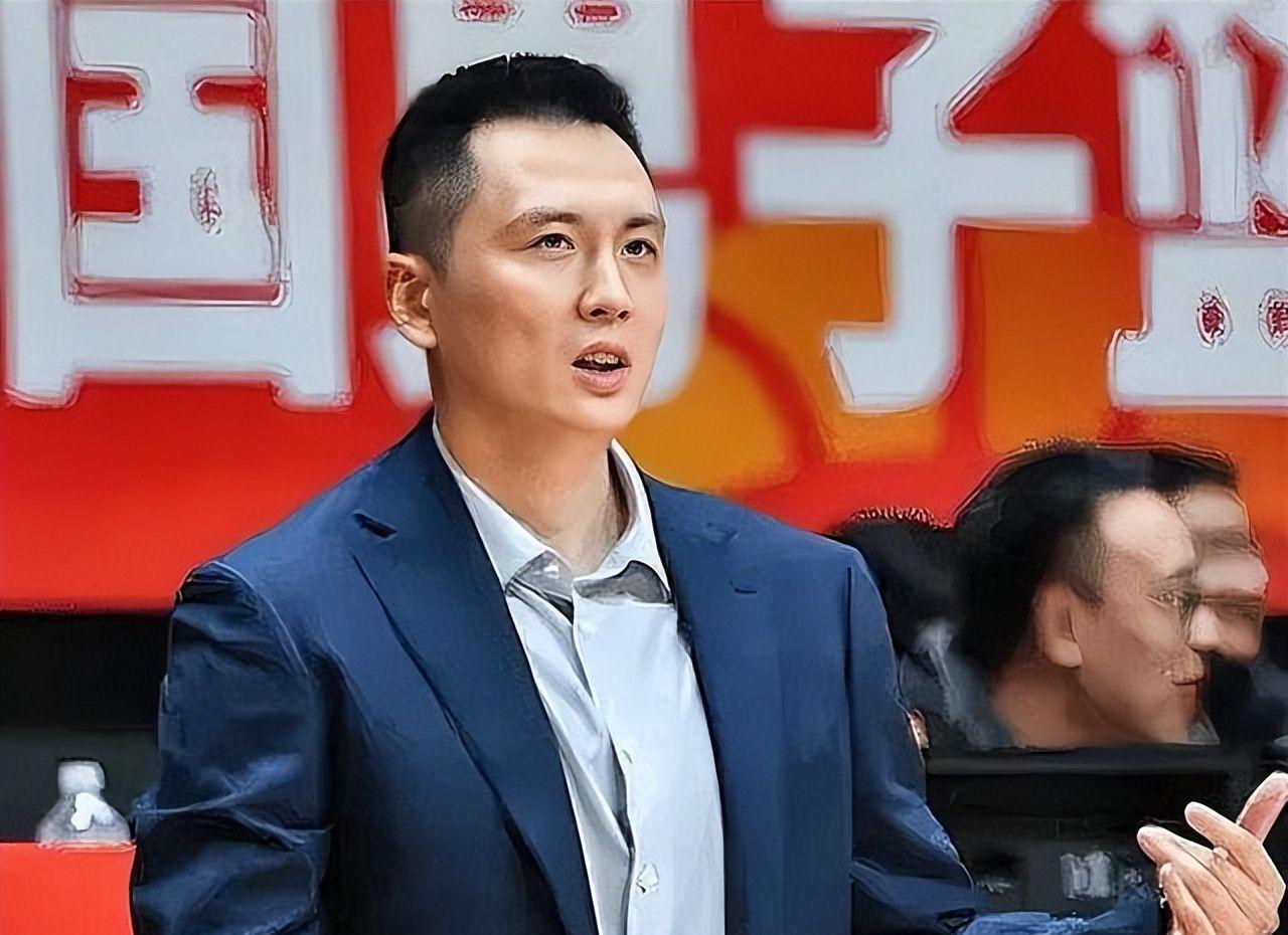 福克斯总决赛彻底拉胯,马刺认清建队真理:哈珀才是持球大核首选