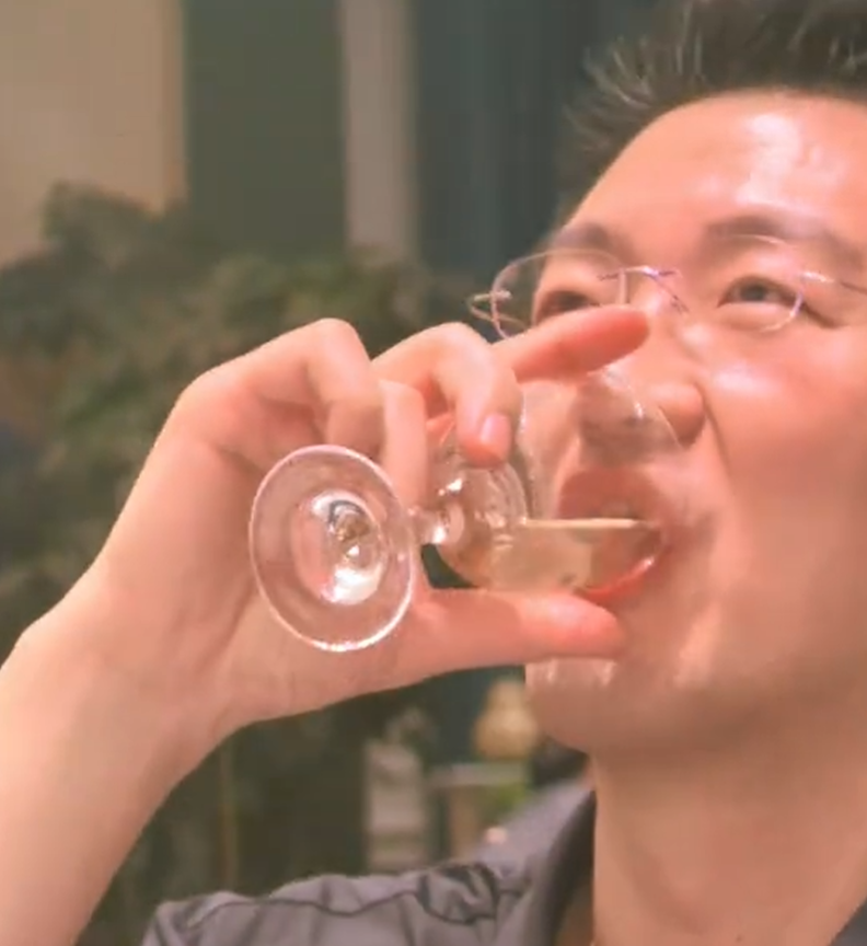 灰熊有机会在下赛季迎来蜕变,但他们首先要解决莫兰特的问题?